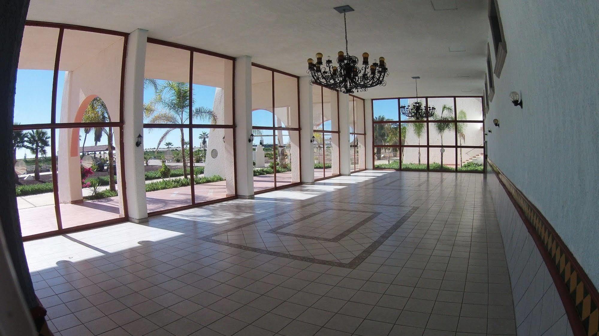 Hotel Mision Santa Maria San Quintin Kültér fotó